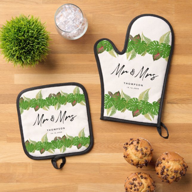 Mr. & Mrs. Tropical Leaves Script Wedding  Oven Mitt & Pot Holder Set (Top Down)