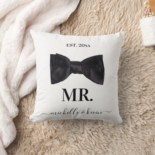 Mr. & Mrs. Wedding Black & White Throw Pillow (Blanket)
