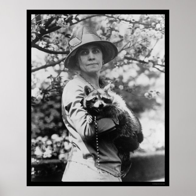 Mrs. Calvin Coolidge with her Raccoon 1923 Poster (Front)