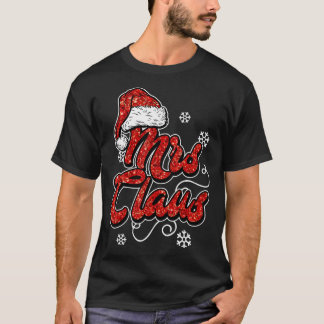 Mrs Clause Husband Wife Mom Dad Family Christmas T-Shirt