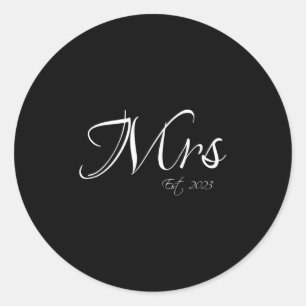 Mrs. Est. 2023 Mr. &amp; Mrs. Bride Groom Couple M Classic Round Sticker
