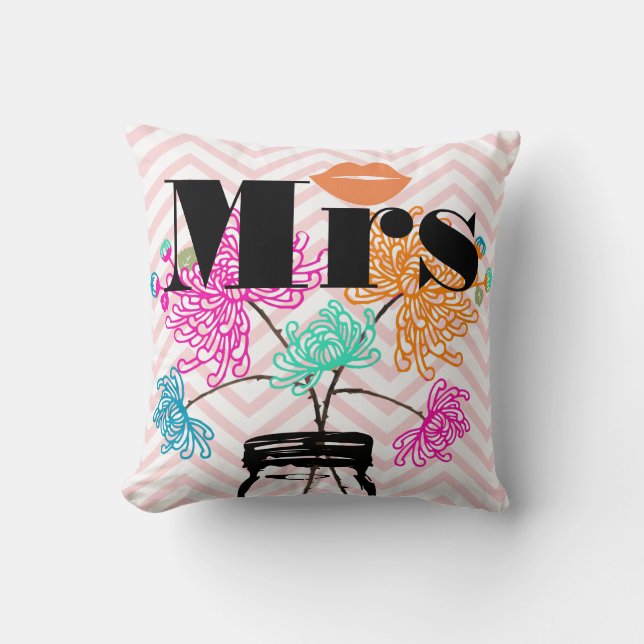 Mrs Lips Pale Pink Zig Zag Mason Jar Throw Pillow (Front)