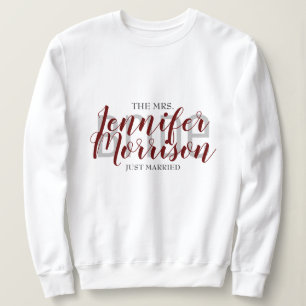 Mrs. Newlywed Maroon Elegant Wedding Clothing Sweatshirt