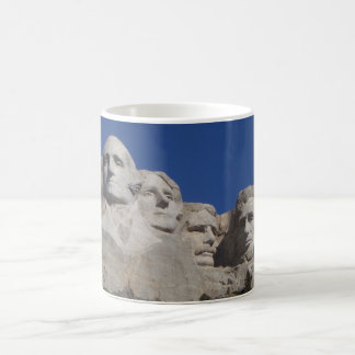 MT. RUSHMORE MUG