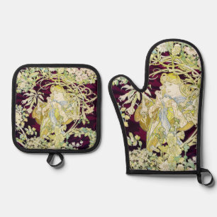 Mucha Woman with Daisy, Vintage Art Nouveau Oven Mitt & Pot Holder Set