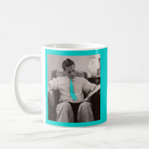 Mug 1930 lecture du journal