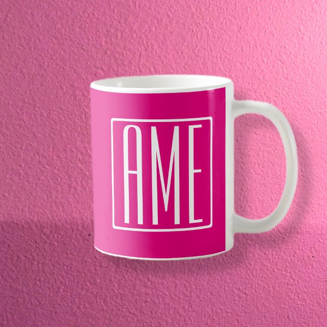 Mug 3 Initiales Monogramme | Blanc sur rose chaud (Créateur téléchargé)