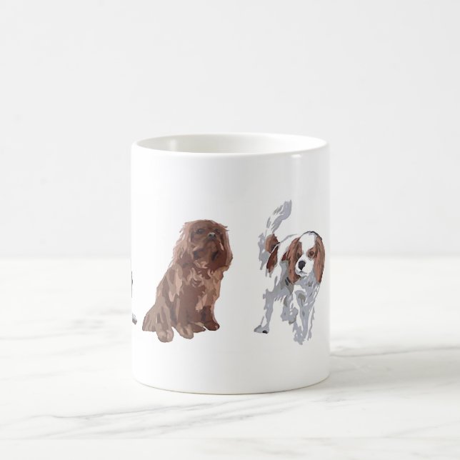 Mug 4 couleurs des épagneuls cavaliers du Roi Charles. (Centre)