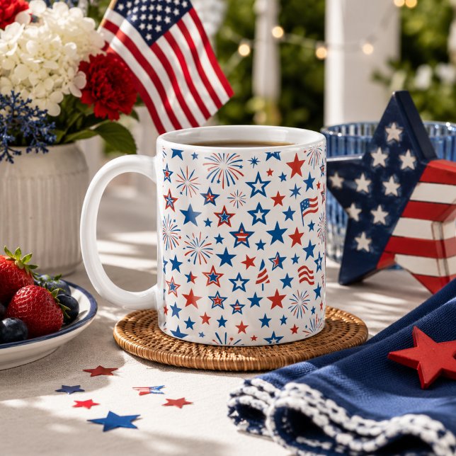Mug 4 juillet Étoiles et Feux d'artifice (Créateur téléchargé)