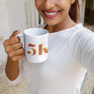 Mug 5 k Course Célébration Gras Jaune Rouge Texte