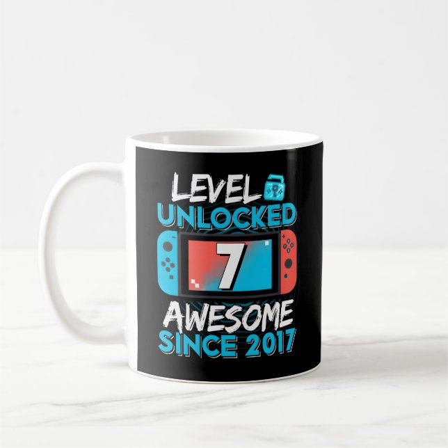Mug 7E Niveau 7 Déverrouillé Awesome Video Gamer 2017 (Gauche)