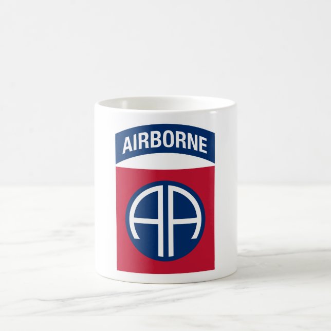 Mug 82e division aéroportée Insignia (Centre)