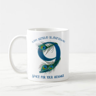 Mug 9e anniversaire Plume de paon personnalisable