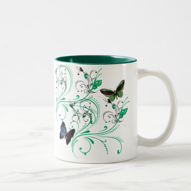 Mug à la vigne et de beaux papillons verts (Droit)
