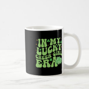 Mug À l'ère de ma fille chanceuse Groovy Shamrock St P