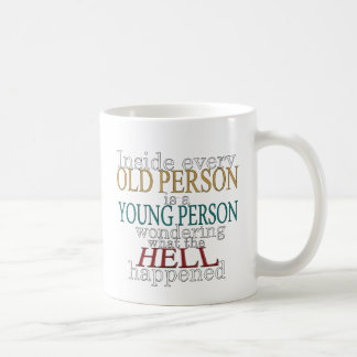 Mug À l'intérieur de chaque personne âgée