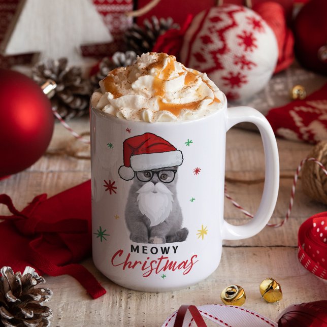 Mug Adorable et mignon Père Noël Kitten Meowy Noël (Shown in 15oz size. Available in multiple mug types and capacities.)
