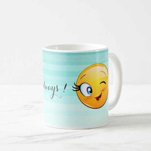Mug Adorable Winking Emoji Face-Be heureux toujours (Devant droit)