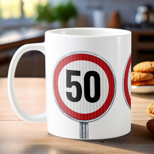 Mug ÂGE PERSONNALISÉ anniversaire avec panneau de sign