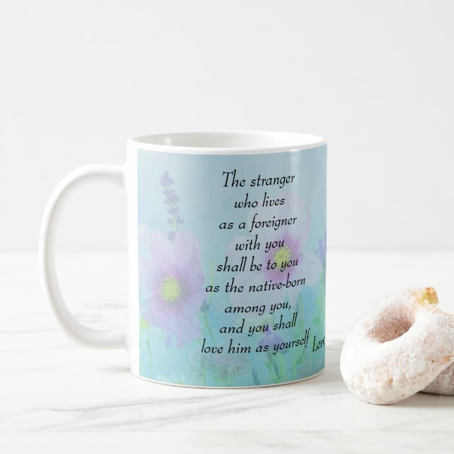 Mug Aimez l'étranger comme vous-même, Leviticus19 (Avec donut)