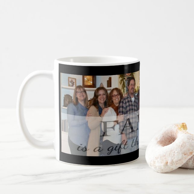 Mug Ajoutez votre photo de famille pour personnaliser (Avec donut)