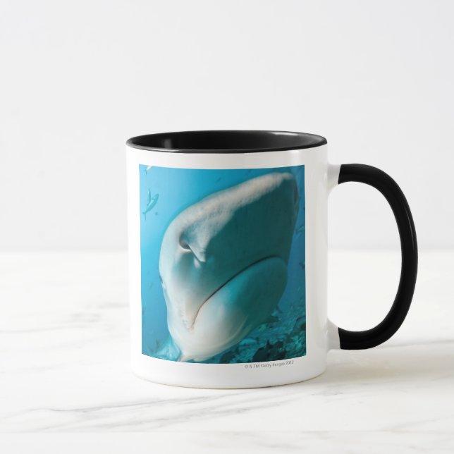 Mug Alimentation de requin de requin de tigre (Droite)