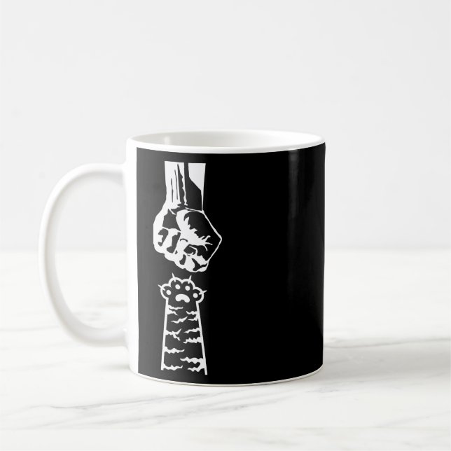 Mug Amoureux des chats de bosse de poing de la main et (Gauche)