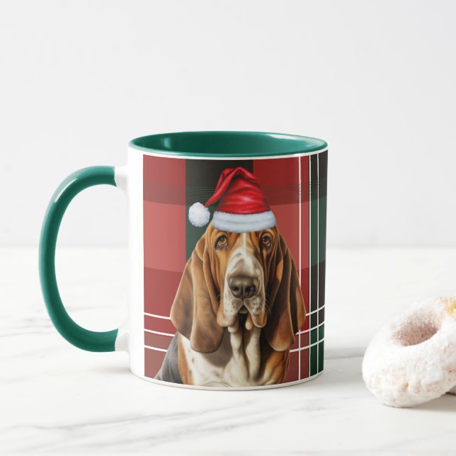 Mug Amoureux des chiens Red Green Plaid Basset Hound (Avec donut)