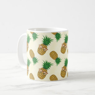 Mug Ananas avec des lunettes de soleil peintes à la