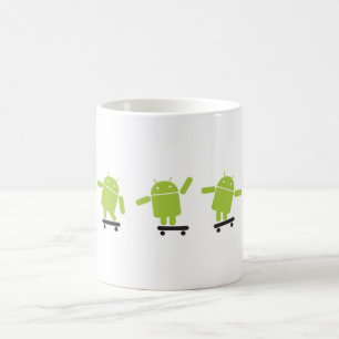 Mug Androïde faisant de la planche à roulettes