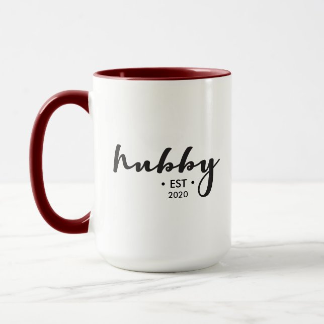 Mug Année personnalisée Hubby de script moderne (Gauche)