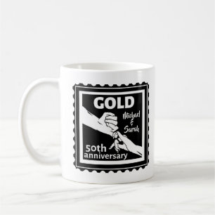 Mug Anniversaire du mariage d'or tenant la main 50e