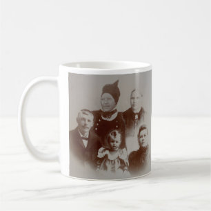 Mug Antique Famille Collage Photo B&W Image