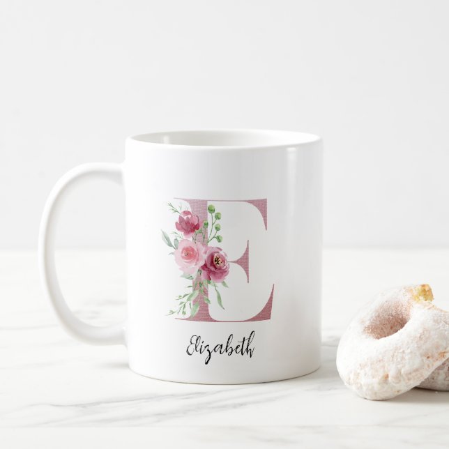 Mug Aquarelle Fleurs Monogramme Rose E Nom personnalis (Avec donut)