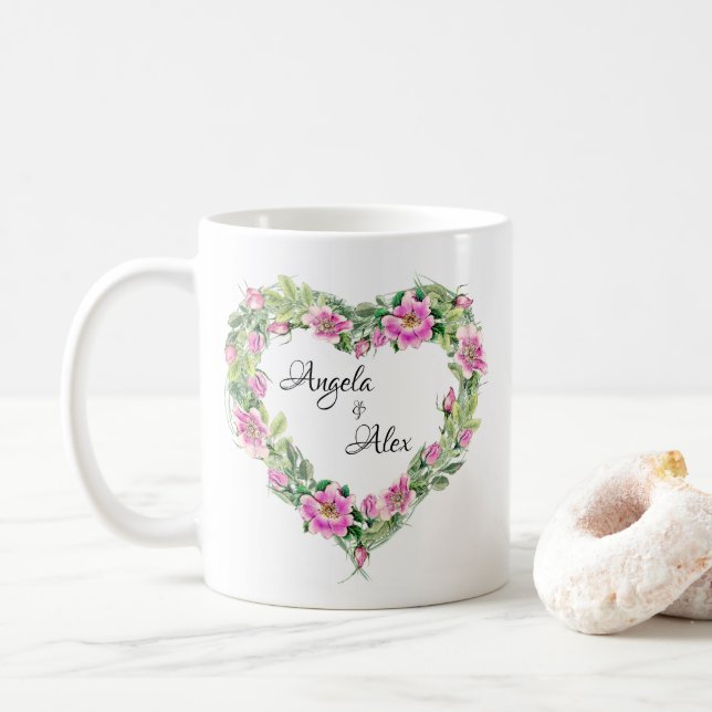 Mug Aquarelle Rose Rose Coeur Bordure Mariée et chambr (Avec donut)