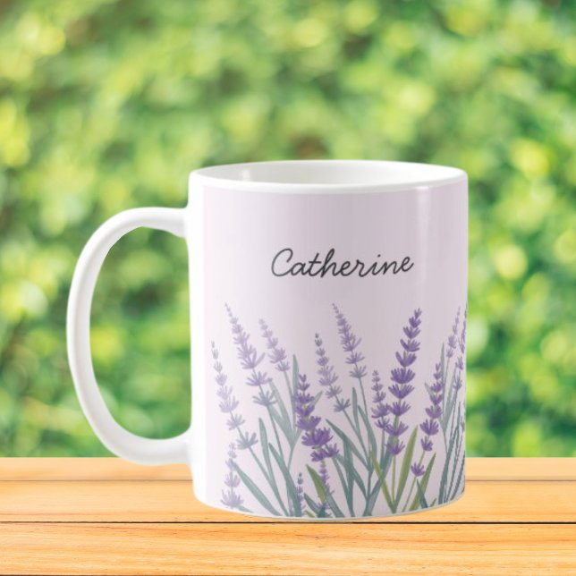 Mug Aquarelle violette Lavande Florale (Close up, On the table)