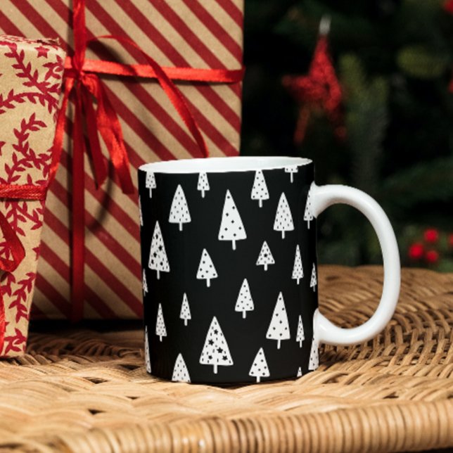 Mug Arbres de Noël scandinaves noirs et blancs moderne (Créateur téléchargé)