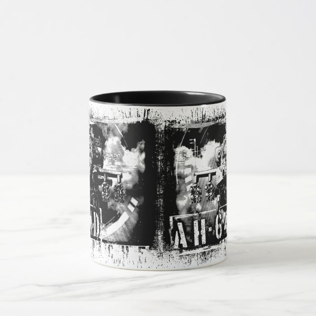 Mug Arc long Apache AH-64D (Centre)