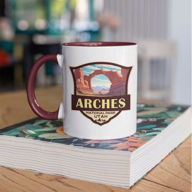 Mug Arches National Park Illustration Rétro (Créateur téléchargé)