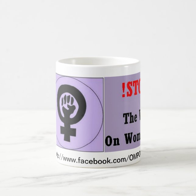 Mug Arrêtez la guerre sur des femmes (Centre)