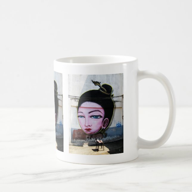 Mug Art de rue Lady Lao Graffiti (Droite)
