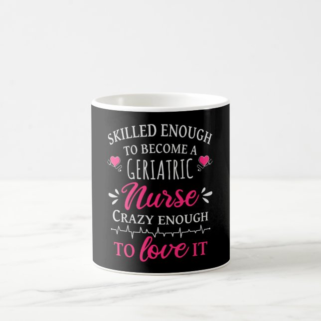 Mug Assez compétent pour devenir infirmière en gériatr (Centre)