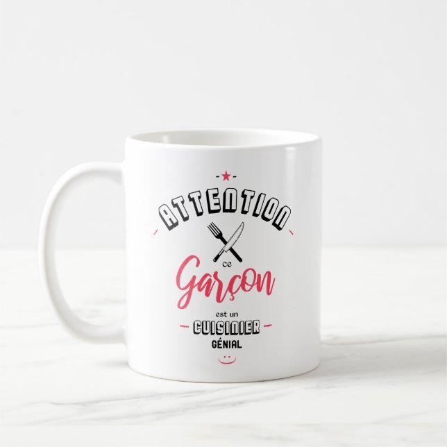 Mug Attention ce garçon est un cuisinier génial (Gauche)