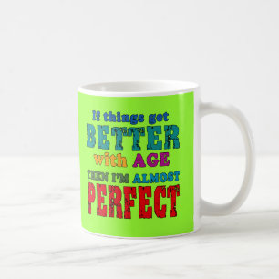 Mug Au-dessus de l'humour d'anniversaire de colline