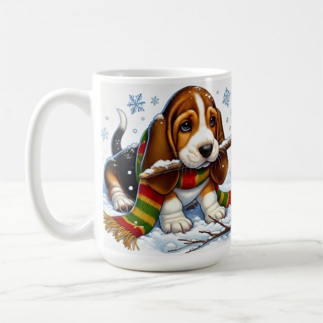 Mug Basset Hound Chiot en neige avec Écharpe et Branch (Gauche)