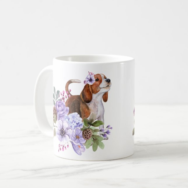 Mug Beagle entouré de fleurs d'aquarelle luxuriante (Devant gauche)