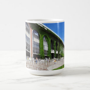 Mug Beau Belmont Park