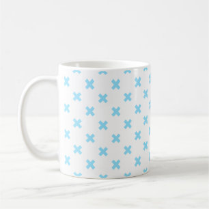Mug Bébé bleu croix coutures sur blanc