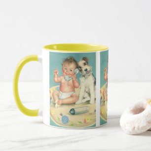 Mug Bébé mignon vintage parlant au téléphone avec un c