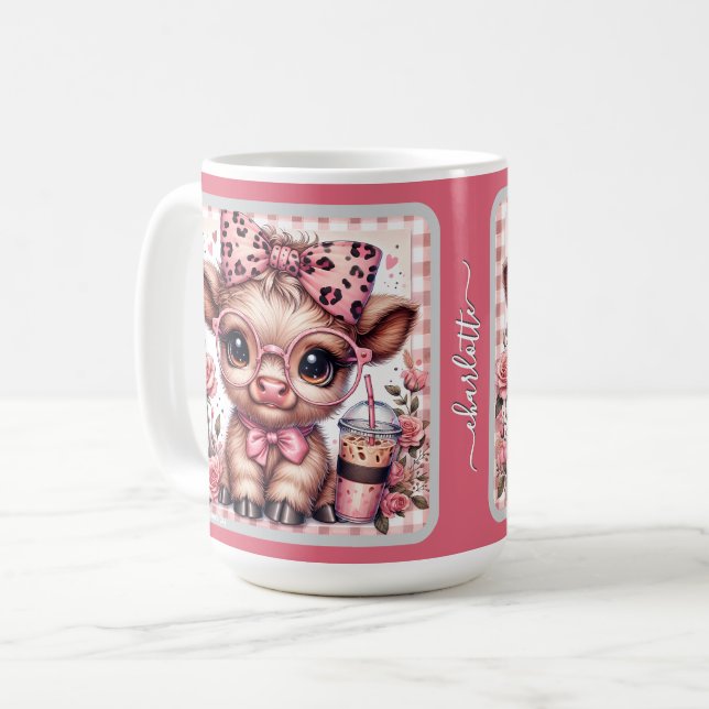 Mug Bébé personnalisé Vache Higland en Bow Empreinte d (Devant gauche)